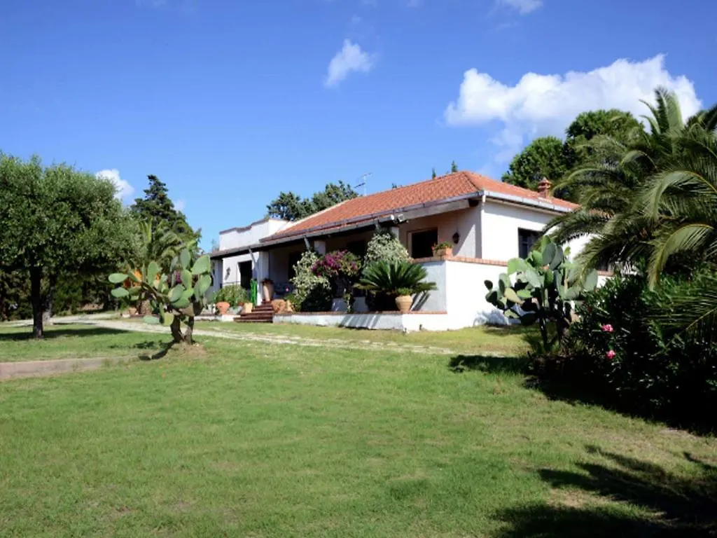 Villa Tullio Capo dʼOrlando