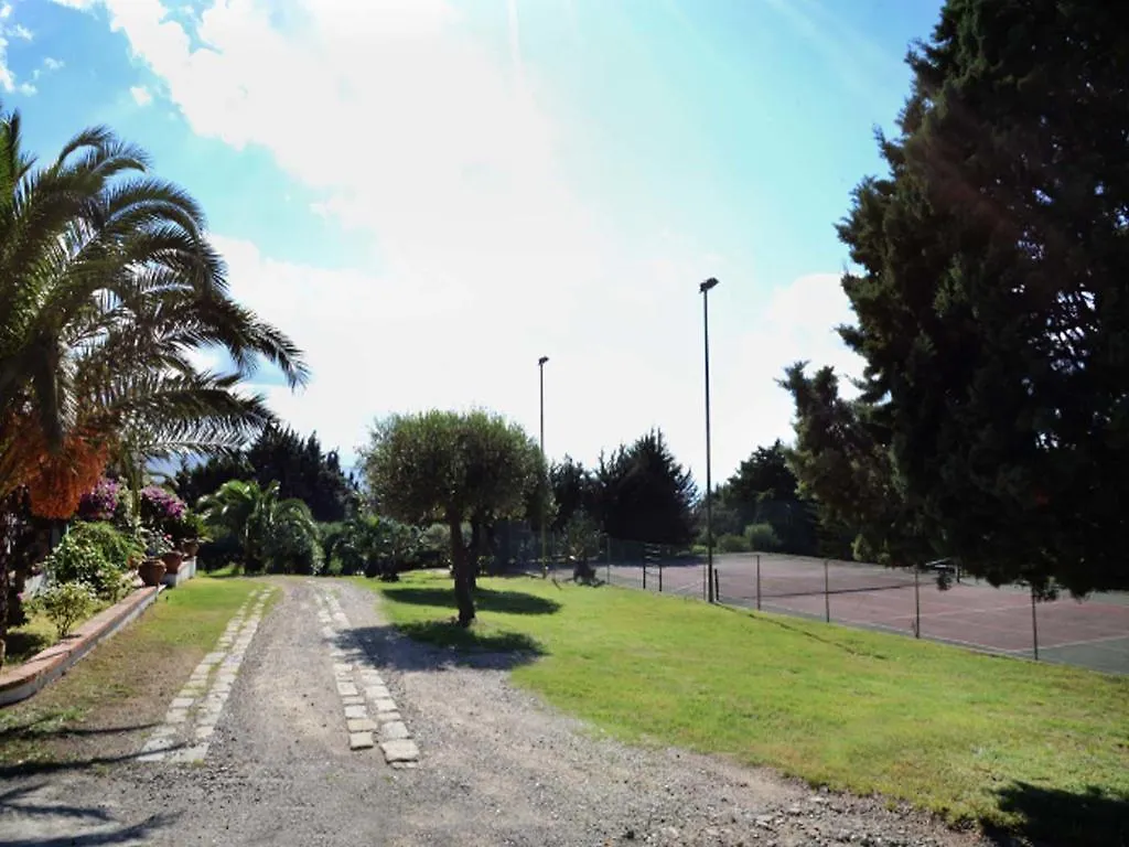 Villa Tullio Capo dʼOrlando